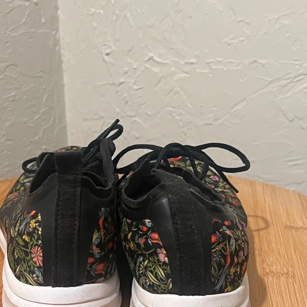ASICS Bird And Branch Motif Black Fabric Sneakers 10M - Picture 5 of 10